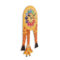 Detské kyvadlové hodiny MPM Fernse žirafa 4468.D, 55cm